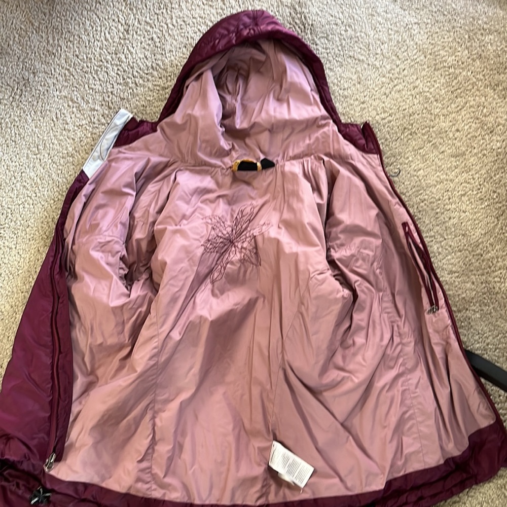 Mountain Hardware Jacket - image 4